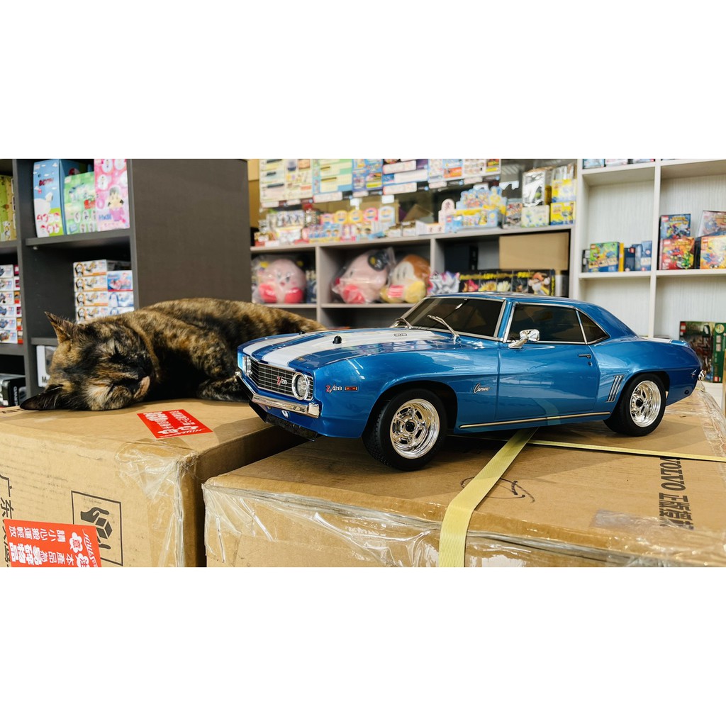 ACE 球鞋-公仔 1/10 kyosho FAZER MK2 FZ02 1969  Camaro® Z/28