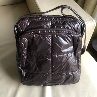 保證正品 Bottega Veneta BV 深咖啡色 空氣包 斜揹包 郵差包 男女適用