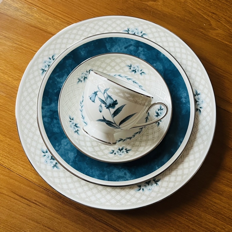 【現貨】日本 鳴海 NARUMI 日本高山植物 骨瓷 大盤 點心盤 咖啡杯 日本製