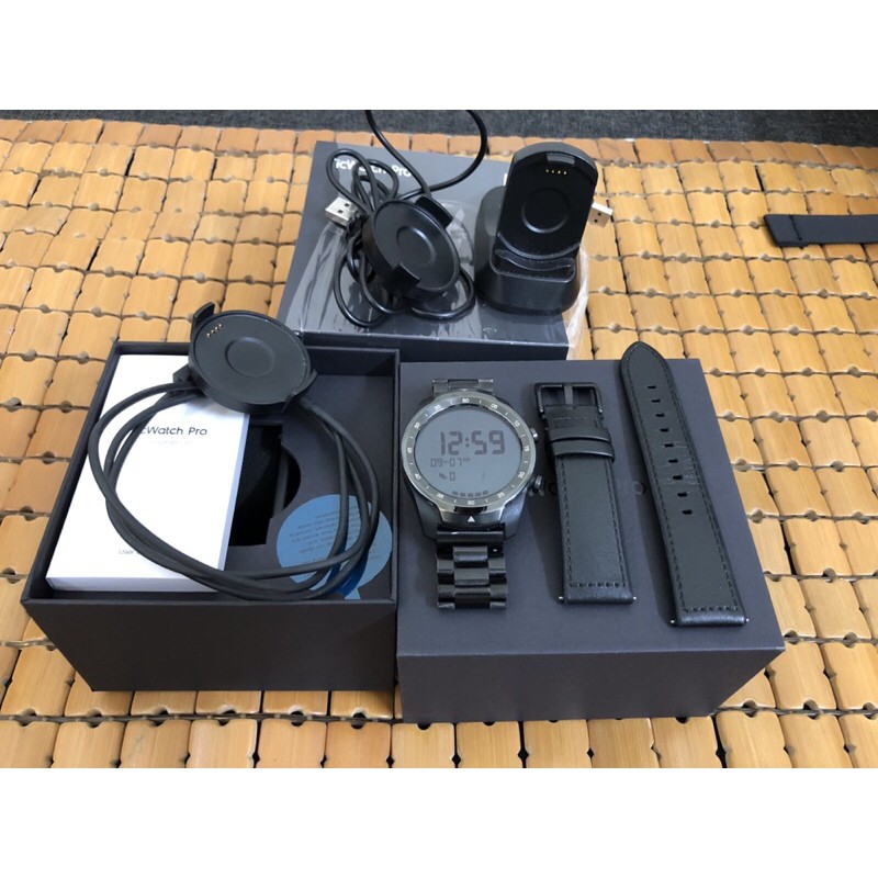 【快速出貨】台灣公司貨 TicWatch Pro SmartWatch 2019 二手 智慧穿戴裝置