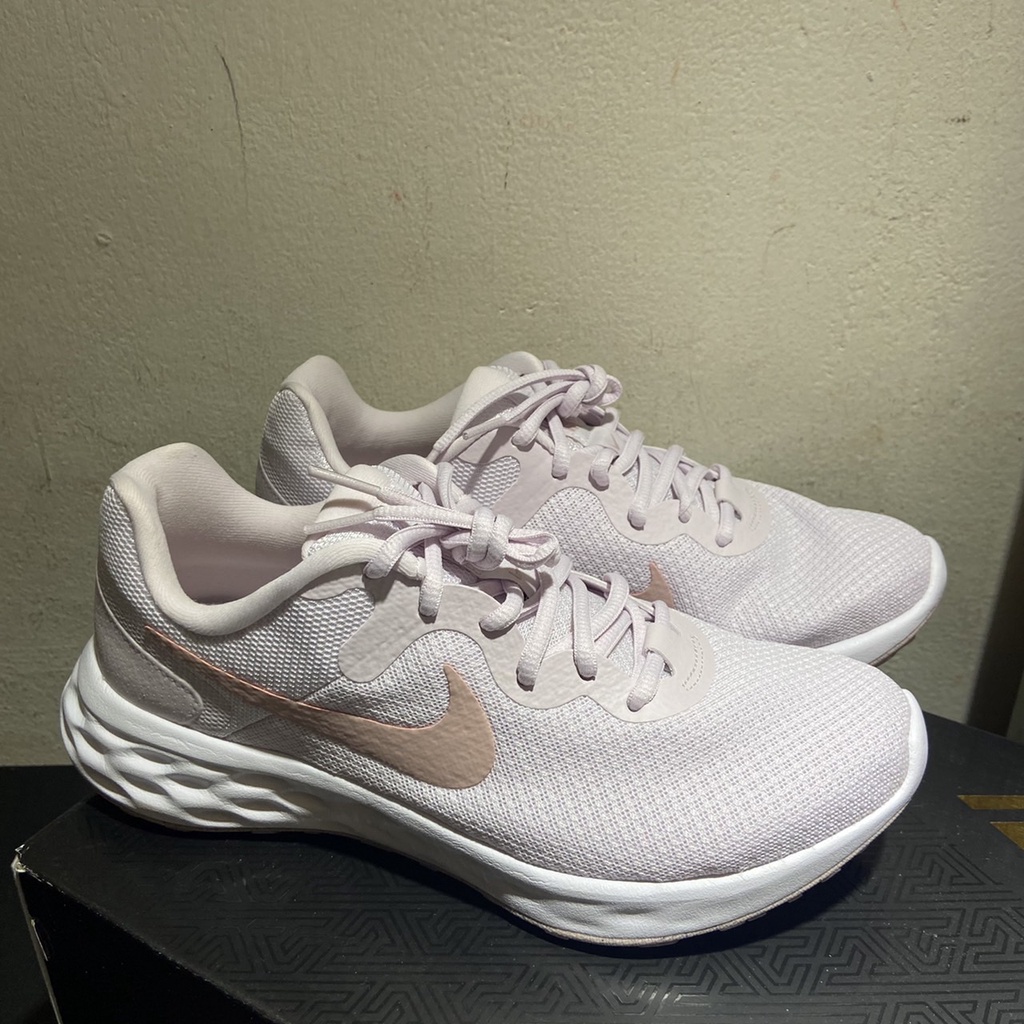 【NIKE 耐吉】慢跑鞋 Revolution 6 NN 運動女鞋路跑 健身 粉紫 白DC3729-500 / 7.5號