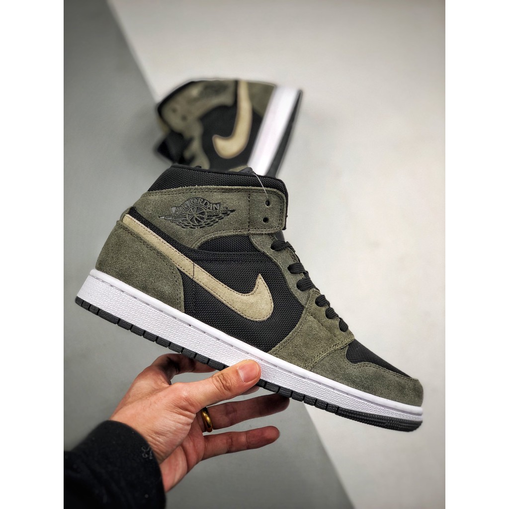 nike air jordan olive green