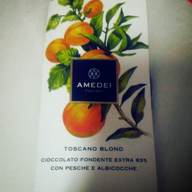 Amedei- Toscano Blond (水蜜桃杏桃巧克力)