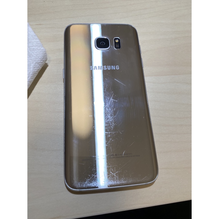 Samsung 三星 Galaxy S6 Edge 32GB 金色 二手出清