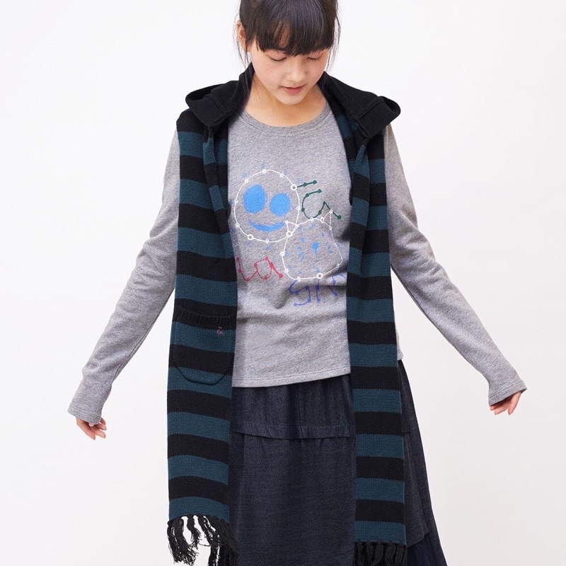 a la sha「全新、黑F」寬條紋連帽針織🧶圍巾🧣