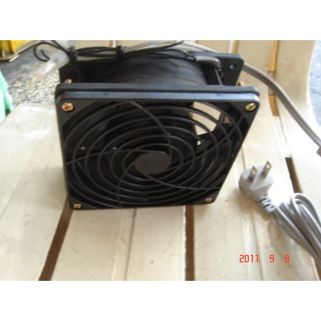 [多元化風扇風鼓]SHENG KWEI 全新12公分風扇組 110V 排風扇(附保護網*2 .電源線+開關)