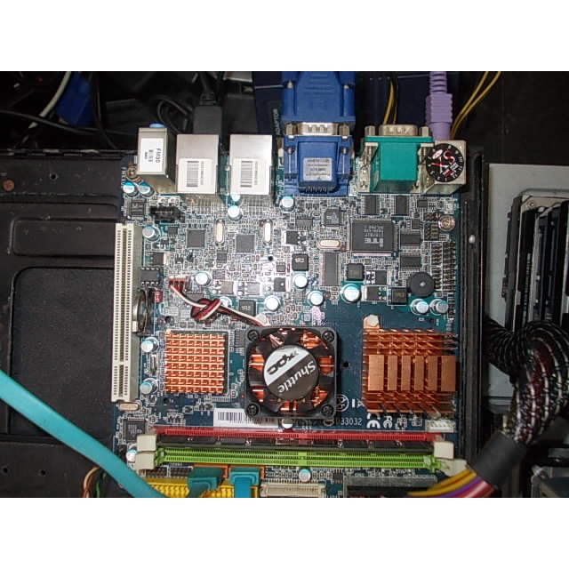 SFM30**小型主機板+CPU+風扇**附擋板~437腳位~DDR2 &lt;159&gt;