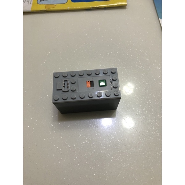 LEGO 樂高 電池盒 87513c01  88000 功能正常