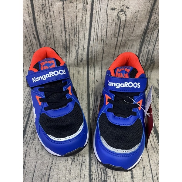 金英鞋坊-KangaROOS袋鼠 男童運動鞋KK91506藍（福利品）特價590元