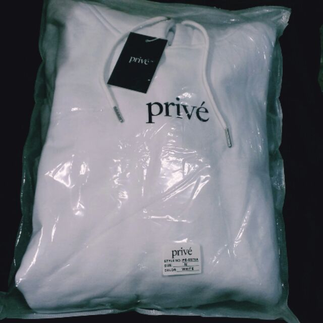 【現貨】privé logo 白帽T hoodie（女版M）