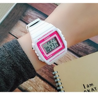 CASIO電子錶專賣店 經緯度鐘錶 大字幕亮皮錶帶50米防水炫彩吸睛腕錶潮錶【超低價↘】臺灣卡西歐公司保固卡W-215H