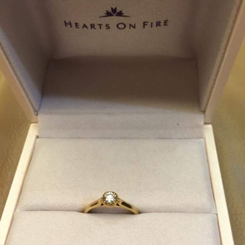 HEARTS ON FIRE 全世界車工最美的鑽石💎天然鑽戒20分