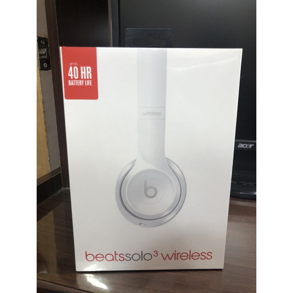 beats solo3 gloss white