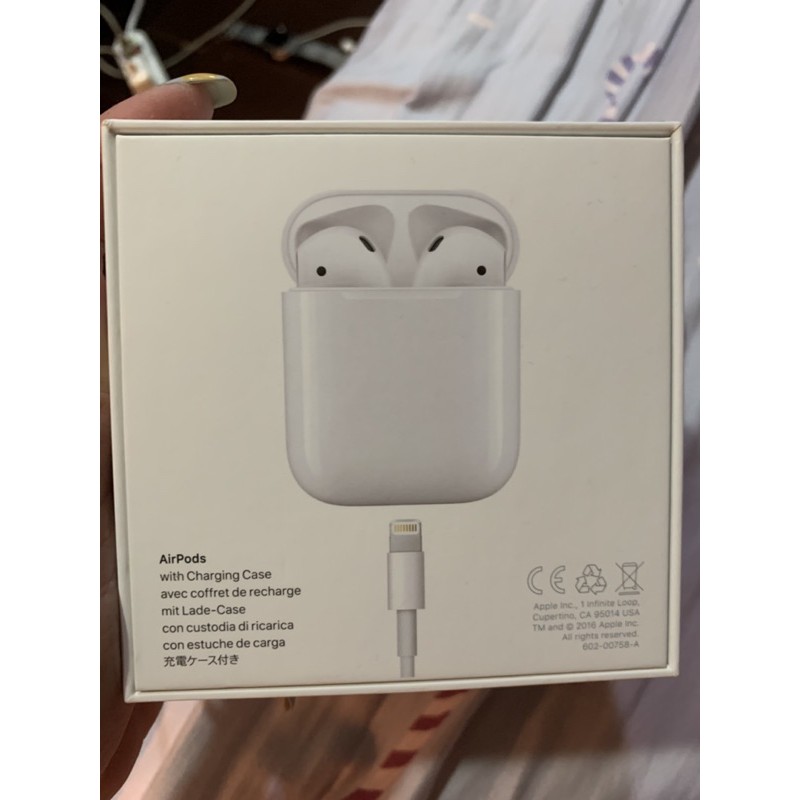 Apple AirPods 1代 有線充電盒+耳機 贈保護套[二手]（無充電線）
