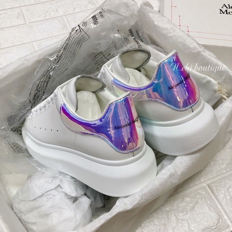 alexander mcqueen pearlescent