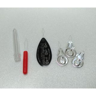 [釦子的店] 穿針片 穿針棒 穿針器 穿針引線器