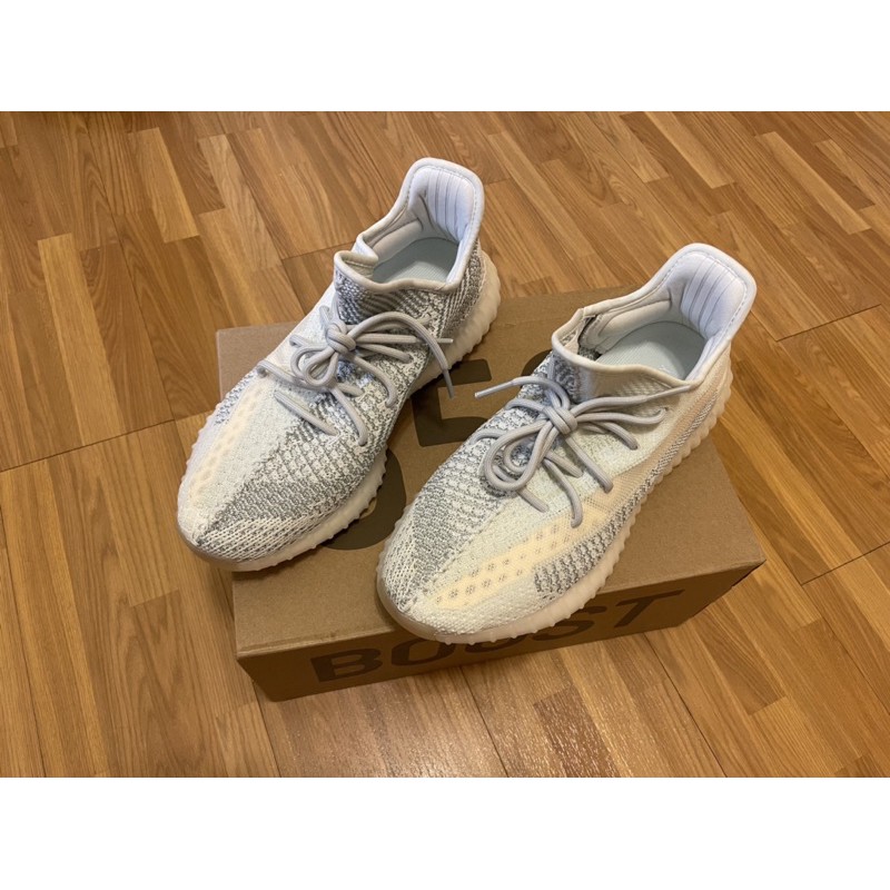 Adidas yeezy350  冰藍天使