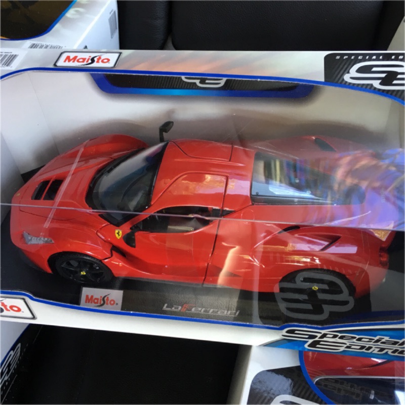 鮮鮮代購Costco-(現貨)MAISTO美馳圖1:18收藏模型車 好市多模型車LaFerrari