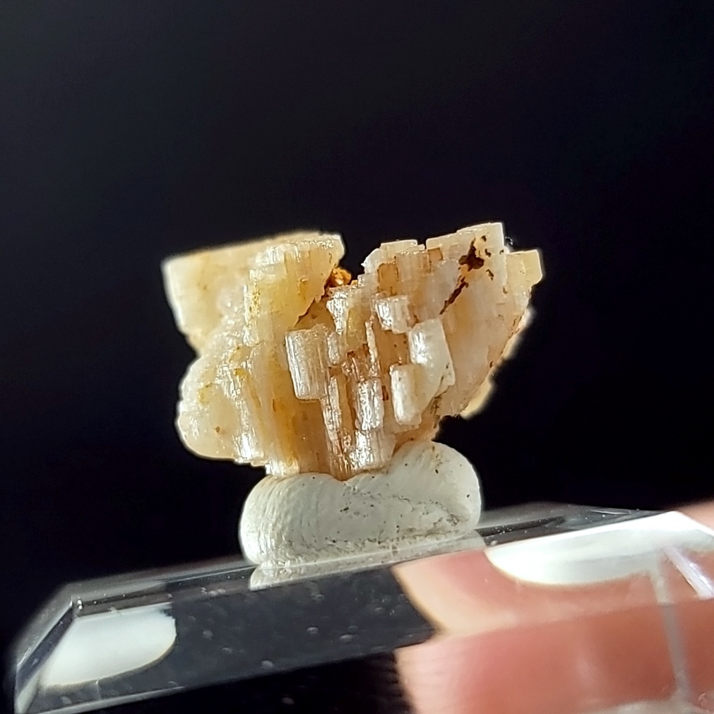 ．艾莉希亞寶石水晶．12 白鉛礦 Cerussite 白鉛礦礦標 廣西桂林白鉛礦