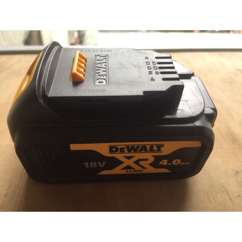 「丞哥生活館」美國得偉  Dewalt 18V 4.0A 原廠原裝電池