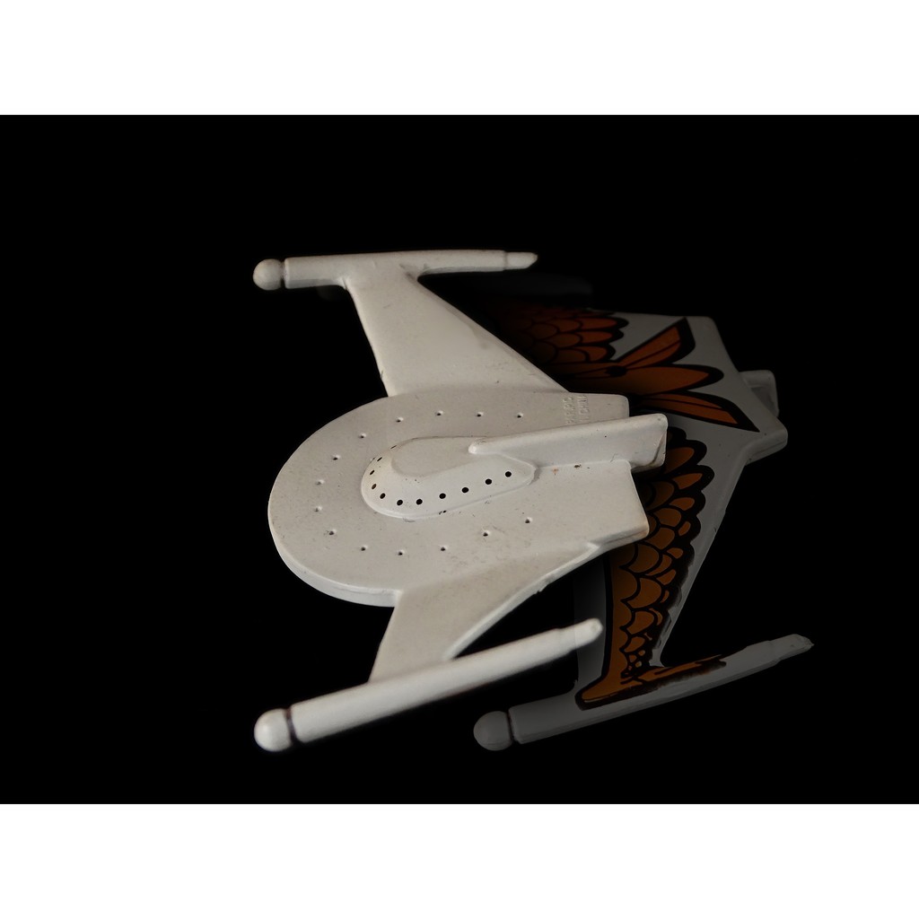 A-9 櫃 現狀品 ： ROMULAN BIRD OF PREY 羅慕倫 捕食鳥號 星艦迷航記 STAR TREK