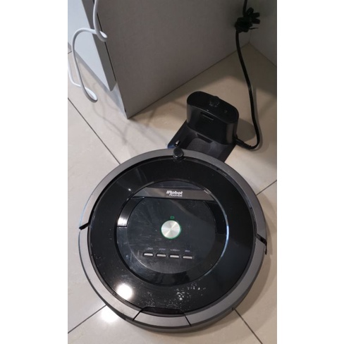 代友出售/限臺北市文山區上門自取！二手家電，美國 iRobot Roomba 880自動機器人吸塵器