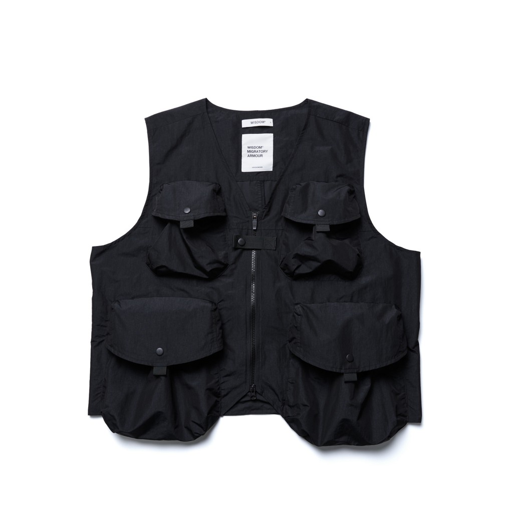 {UG}-WISDOM® 2020-21 HOLIDAY COLLECTION Multi-Pockets Vest