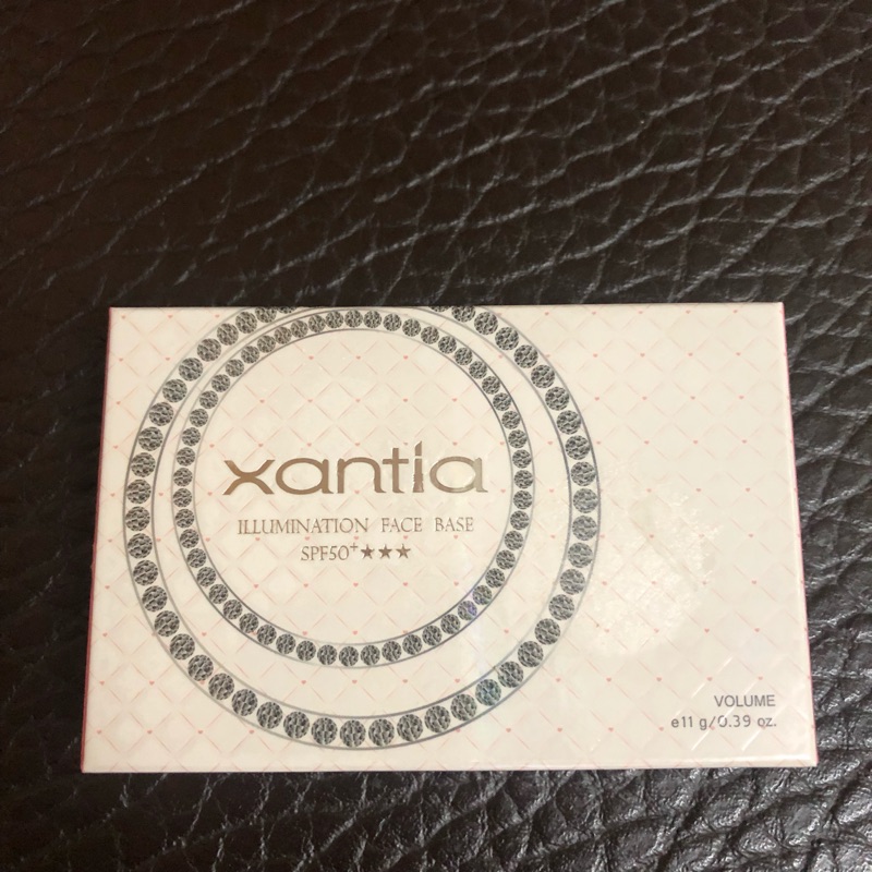 《Xantia 桑緹亞 潤澤裸膚粉凝霜》