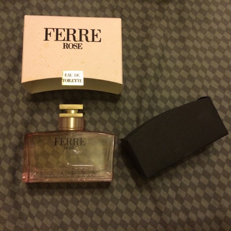 FERRE ROSE香水。50ml 保留中