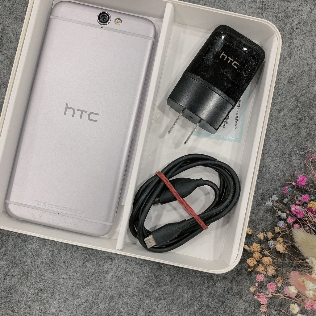 【鑫宇數位】二手機 HTC One A9 16GB 銀色 詳細內容請參考說明 高雄實體門市可自取