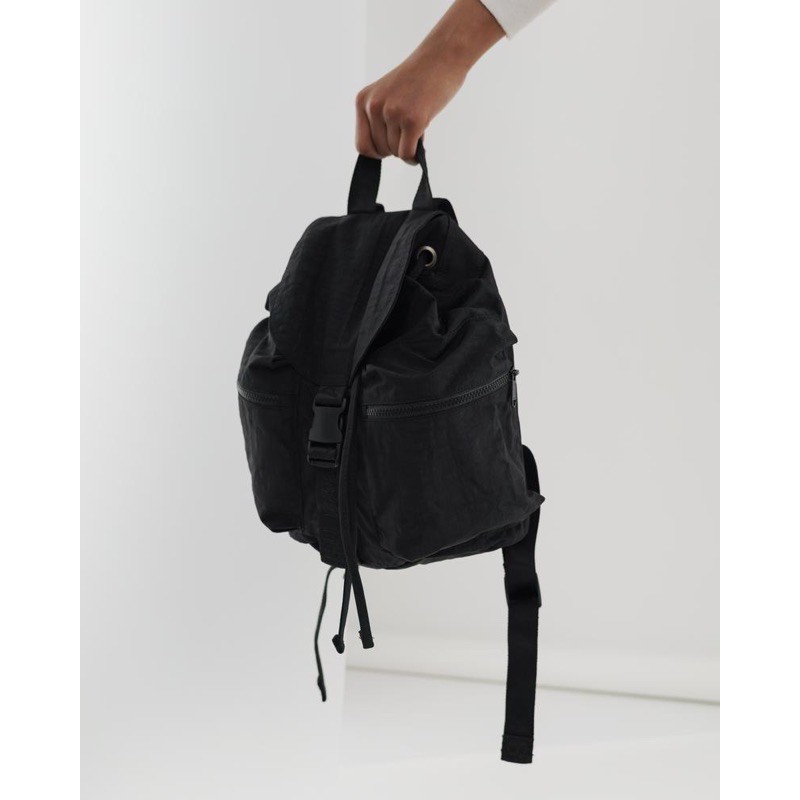 Baggu 美國尼龍後背運動包m 二手保存良好 蝦皮購物