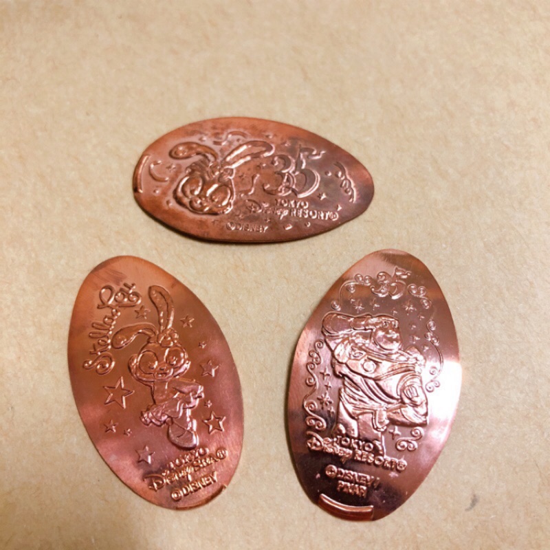 ［現貨］日本東京迪士尼 硬幣 史黛拉兔 巴斯光年 迪士尼35週年