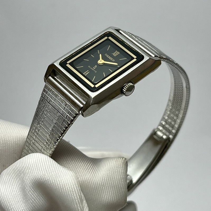 全新 絕美 THUNDER 早期老錶 古董錶 女錶 手錶 石英錶 銀色 方形 復古 Vintage 古著 不銹鋼