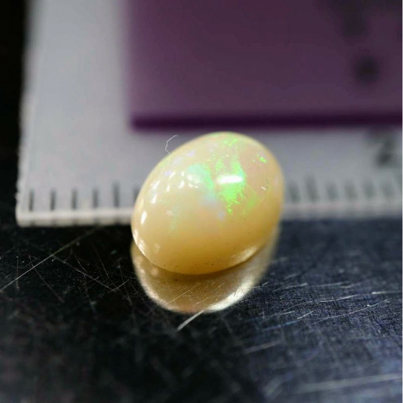 天然無處理虹彩蛋白石 Opal蛋面裸石1.15克拉