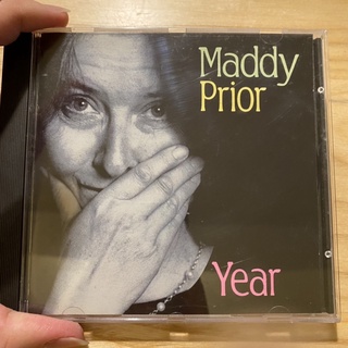 喃喃字旅二手CD《MADDY PRIOR-YEAR》