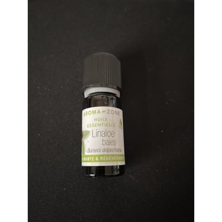 AROMA ZONE 沉香子精油