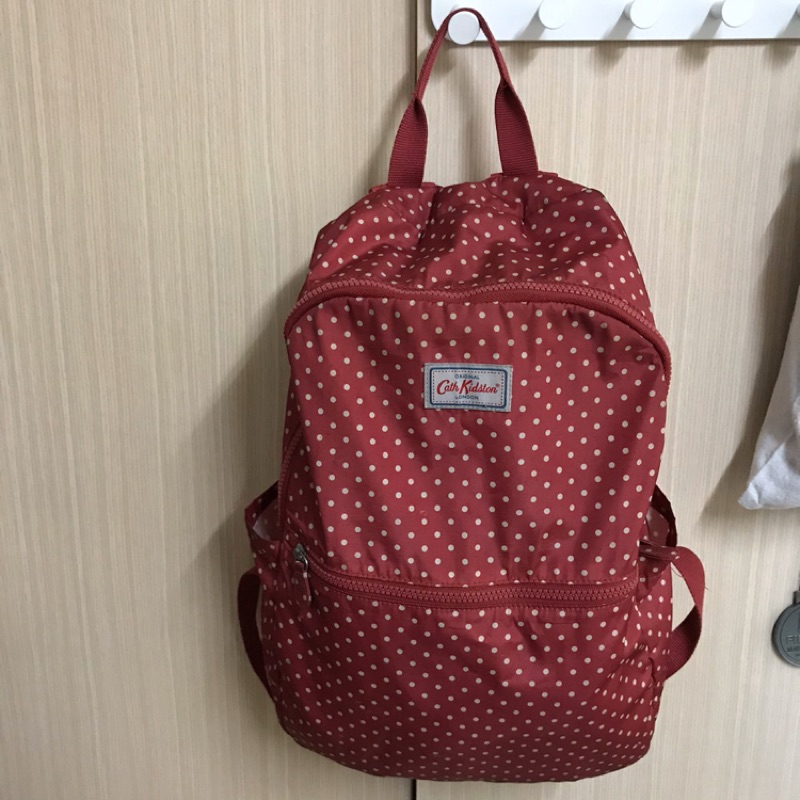 ✨Cath Kidston 紅色白點後背包✨