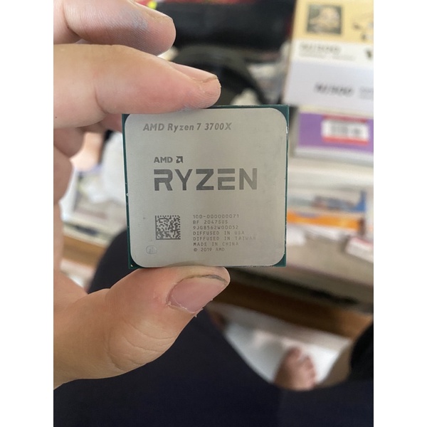 AMD R7 3700X