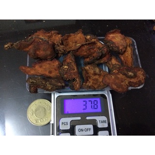 野生牛樟椴木牛樟芝.一兩4500.(37.5公克)現貨供應