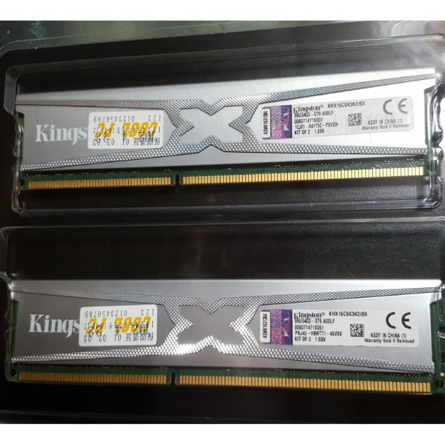 金士頓終保4Gx2  共8G散熱片版本 二手 頻率1600 DDR3 8G