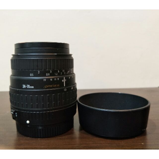Sigma 24-70mm f3.5-5.6 UC for Canon 自售
