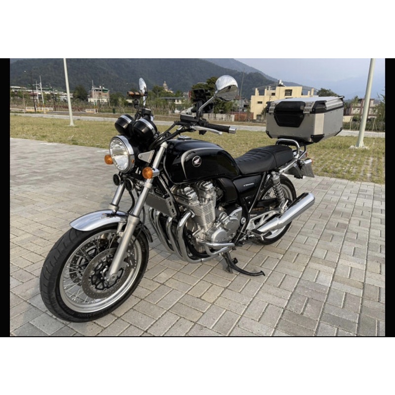 少騎極新14年honda Cb1100ex Abs Givi 58公升金屬後箱大型重型機車二手 蝦皮購物