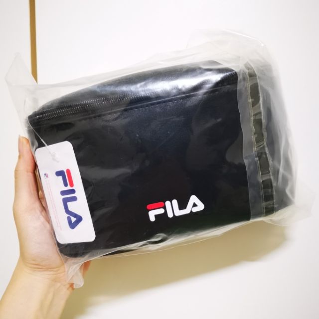 降價 全新 FILA 腰包 側背包 二用 2way 711 7-11 2020 現貨 黑色