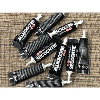 【綠光艸堂】萬用免釘膠 強力快乾粘金屬塑膠 金屬 塑膠 紙張 木頭 玻璃 瓷磚 強力速乾免打孔膠強力膠三秒膠白膠太棒膠