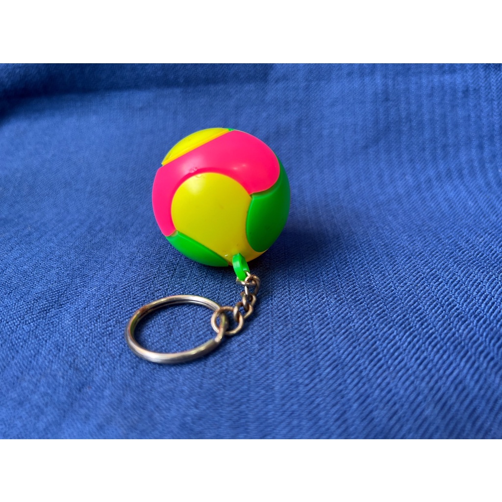 【杜老師的二手商店】（台灣現貨）復古早期塑膠球鑰匙圈 T034 古物收藏 老玩具 有使用痕跡 紀念品 兒童玩具