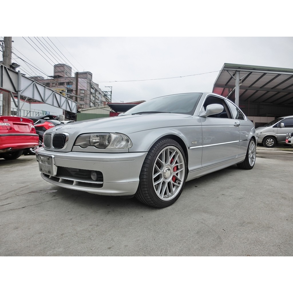 2001 BMW 320ci 《FB請搜尋 : 小文優豆中古車》