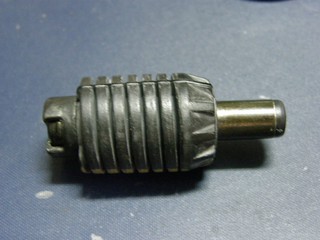 正廠 BMW E38 7系列 前蓋橡皮 引擎蓋調整橡皮 引擎蓋防震橡皮 引擎蓋緩衝橡皮 引擎蓋止撞橡皮 歡迎詢問