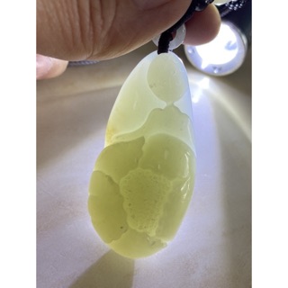 （附證書）天然和田玉 花開富貴 花 好運連連 和闐玉雕刻墜項鍊，墜