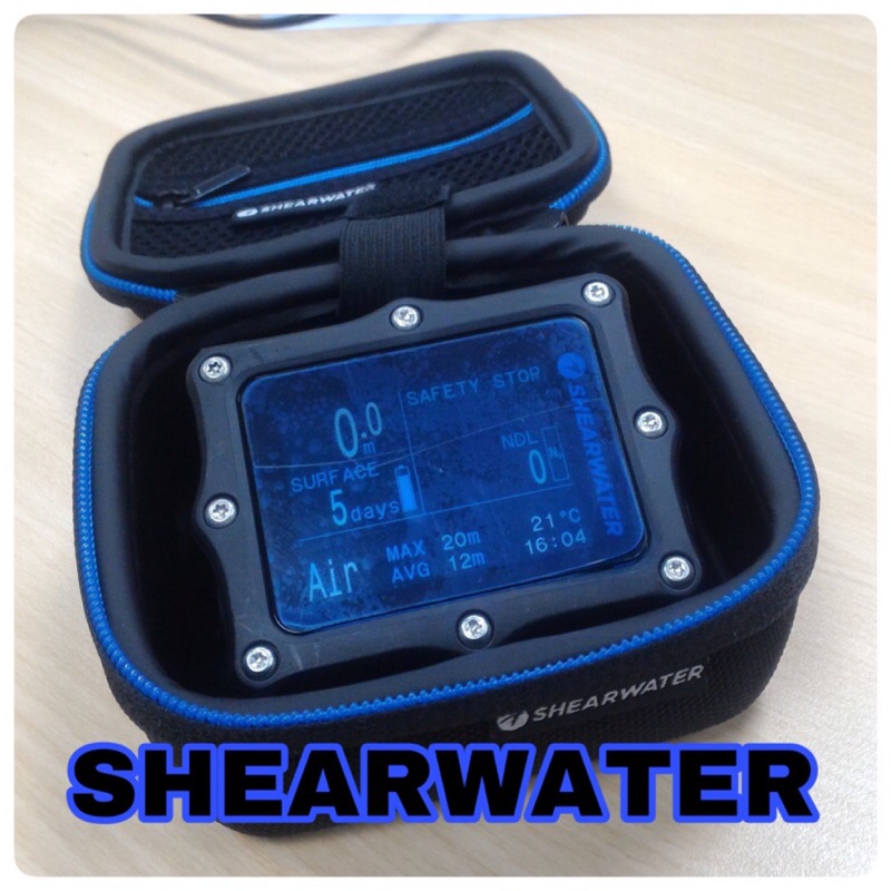 Shearwater  Perdix ai 鋼化玻璃膜保護貼、高硬度鋼化玻璃膜、抗刮抗衝擊、獨家背膠配方、下水絕不脫落
