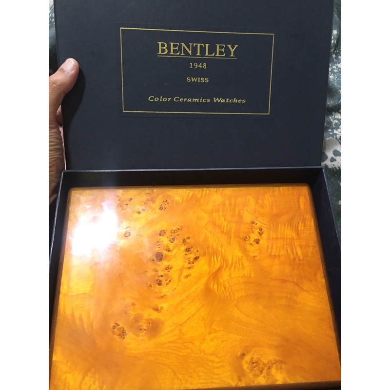 二手 Bentley 賓利 原木錶盒